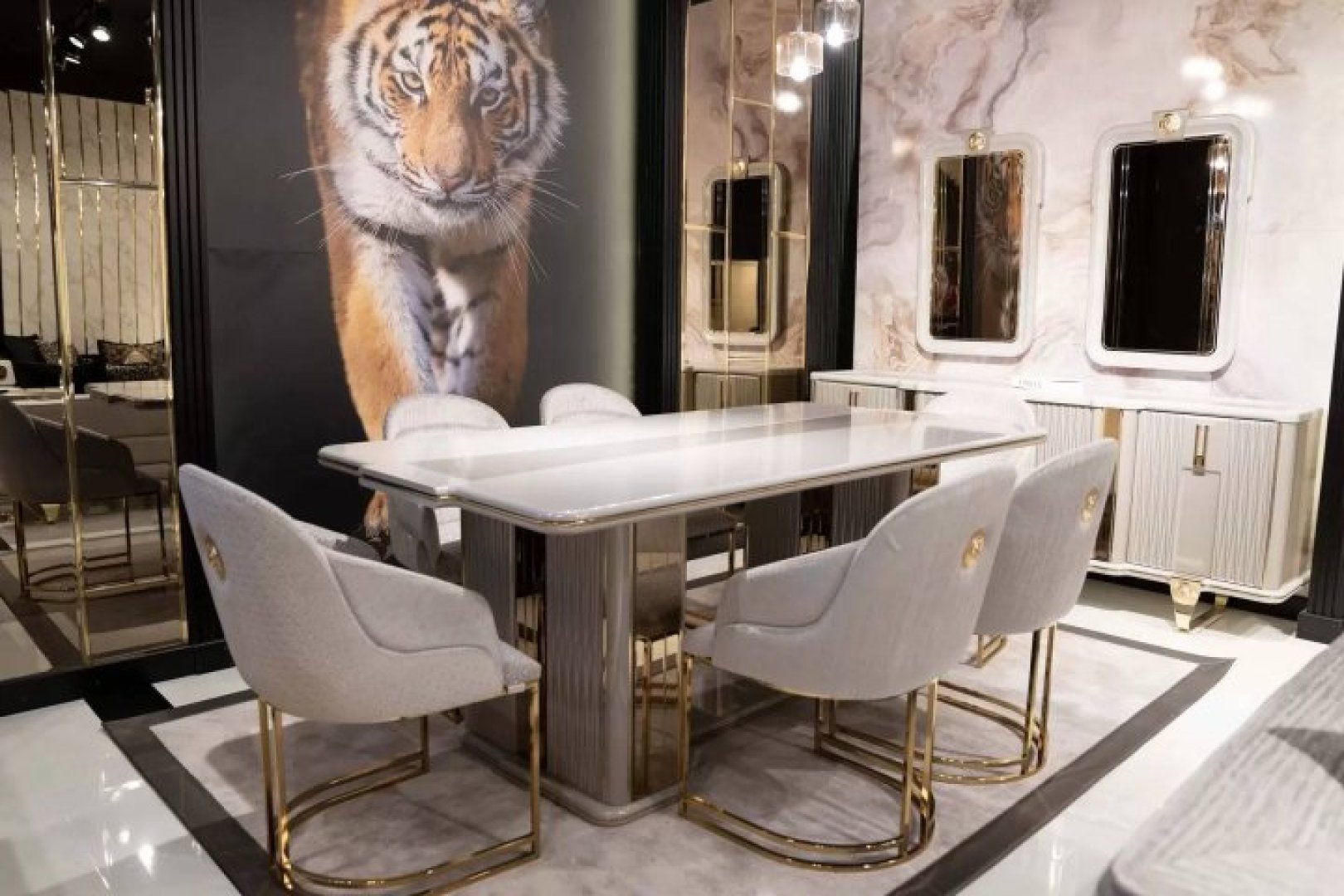 Versace Modern Luxury Yemek Odası